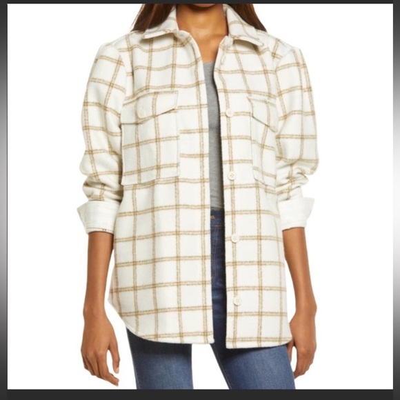 Treasure & Bond Jackets & Blazers - WINTER CLEARANCE ❄️❄️Women’s size small Treasure & Bond shirt jacket